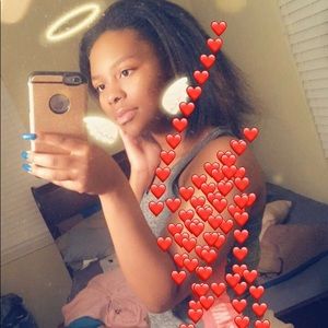 Meet your Posher, Teara